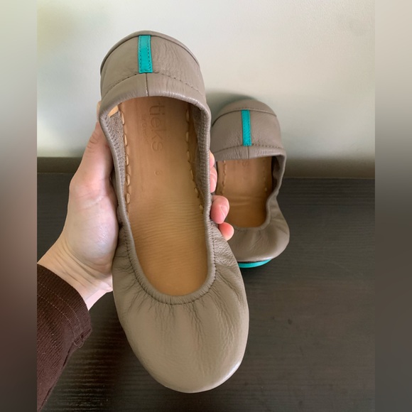 Tieks Shoes - Tieks size 8
